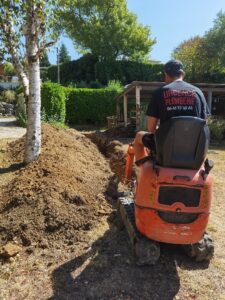 Remplacement d'une tuyauterie générale en plomb.